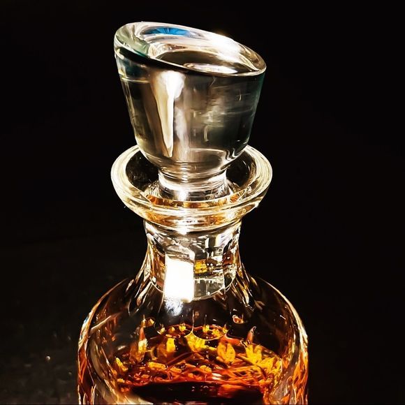 WATERFORD Crystal Whiskey Decanter - Picture 7 of 15